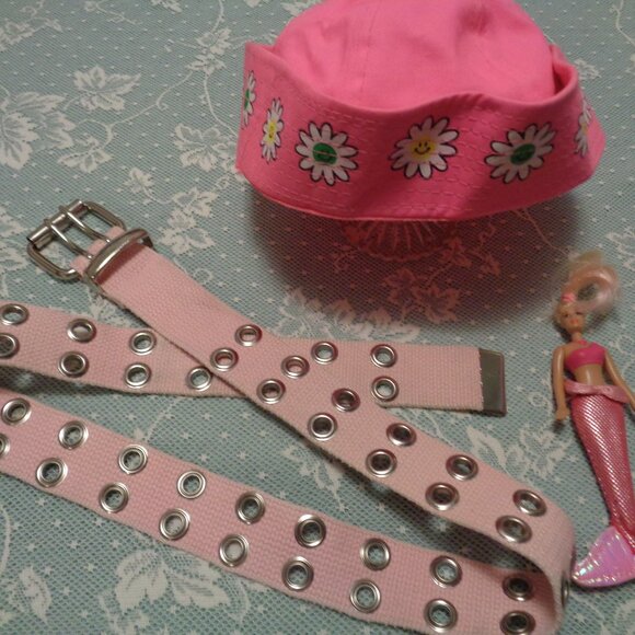 BARBIECORE BEACHY COOL SAILOR HAT COOL BELT & MERMAID DOLLY LOT main image 4